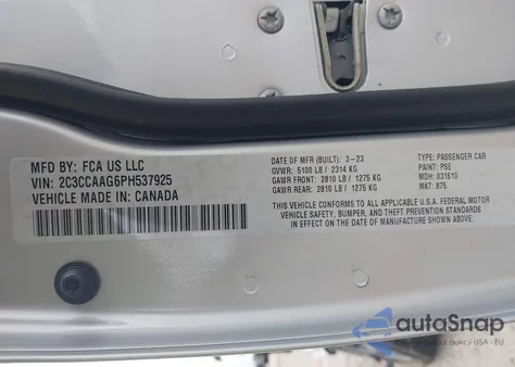 2023 Chrysler 300 Touring z USA, uszkodzony, nr VIN 2C3CCAAG6PH537925